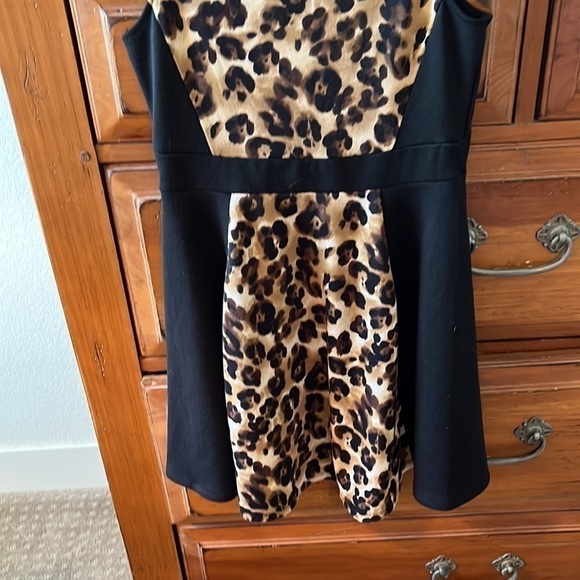 Ruby Rox Girls leopard and black dress, size 10. - Picture 3 of 7
